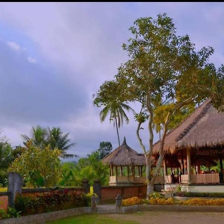 Hakiki Inn Bungalows เตเตบาตู ภายนอก รูปภาพ