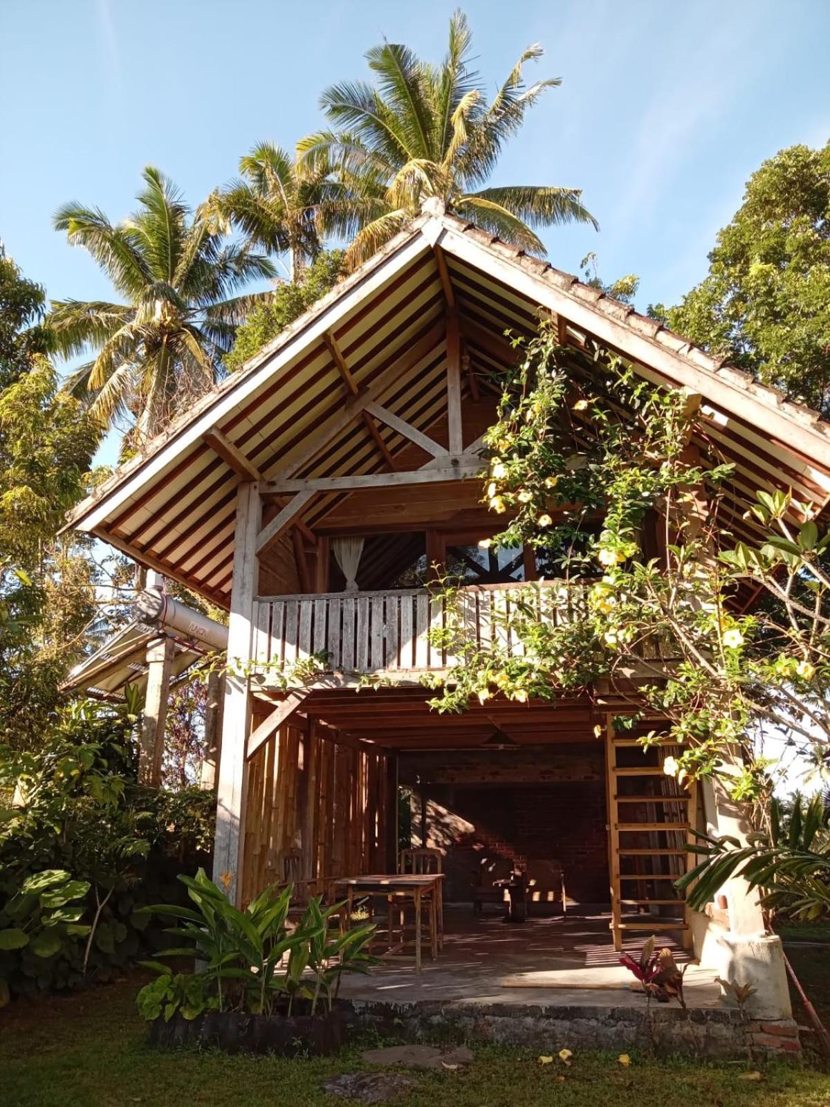 Hakiki Inn Bungalows เตเตบาตู ภายนอก รูปภาพ